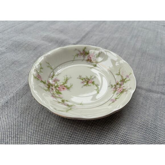 Theodore Haviland New York Made in America - ROSALINDE - 5" Desert Fruit Bowl - Picture 1 of 4